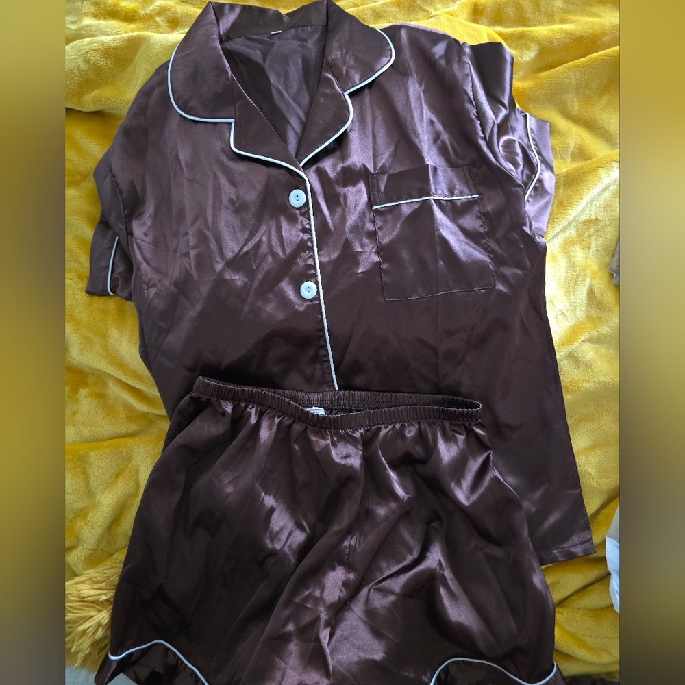 Girls Brown Satin Pajama Set